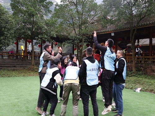 �����l(f��)չ��˾�����ľ������F�Y(ji��)�^���������l(f��)չ��˾�_չ�������